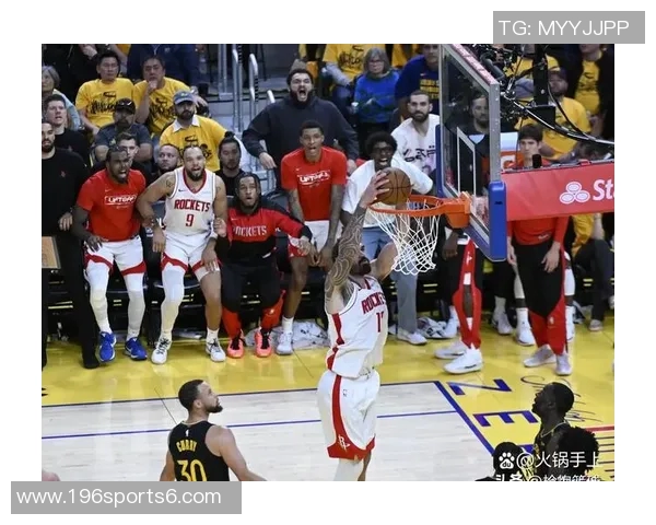 火箭首节罚球完美表现勇士全队犯规却无罚球机会